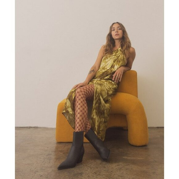 OASIS SOCIETY Miley - Alligator Print Booties - Picture 12 of 16